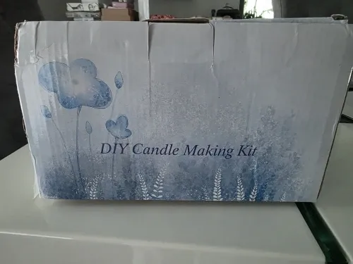 Photo posted by a verified buyer of the Waxwright candle making kit